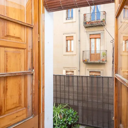 Anselm Clave En Apartment *